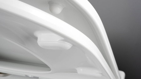 Miska WC wisząca ceramiczna Deante Round biała miska bezkołnierzowa ułatwiająca utrzymanie czystości i higieny deska wolnoopadająca