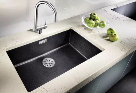 Zlewozmywak Blanco Subline 700-U Silgranit delikatny biały zlew jednokomorowy podwieszany ponadczasowy elegancki prosty kształt