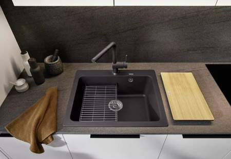 Zlewozmywak Blanco Naya 6 Silgranit delikatny biały zlew wpuszczany w blat jednokomorowy wyważona i nowoczesna linia