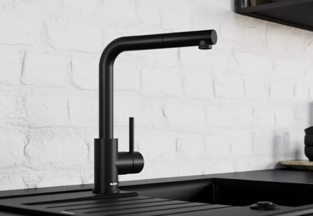 Bateria kuchenna Blanco Mila czarny mat bateria o prostym kształcie