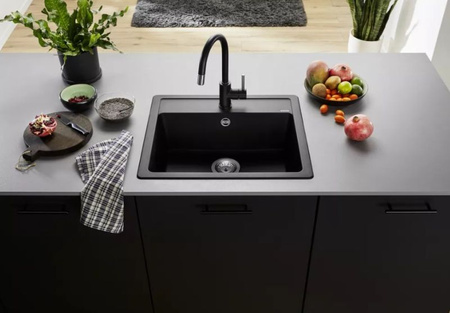 Bateria kuchenna Blanco Mida-S Silgranit-Look antracyt bateria z wyciąganą wylewką szczególnie polecana do kompaktowych zlewozmywaków