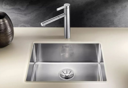 Zlewozmywak Blanco Claron 340-U stal polerowana zlew podwieszany jednokomorowy z odpływem InFino perfekcyjna forma i funkcjonalność