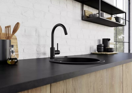 Bateria kuchenna Blanco Mida czarna szczególnie polecana do kompaktowych zlewozmywaków