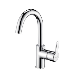 Bateria umywalkowa Deante Arnika chrom design pełen piękna i harmonii