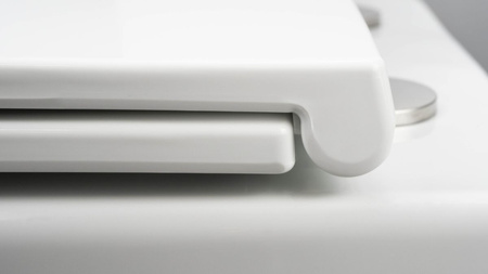 Miska WC wisząca ceramiczna Deante Round biała miska bezkołnierzowa ułatwiająca utrzymanie czystości i higieny deska wolnoopadająca