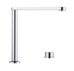 Bateria kuchenna Blanco Eloscope-F II chromowana o prostym wzornictwie do nowoczesnych kuchni przystosowana do montażu przy oknie