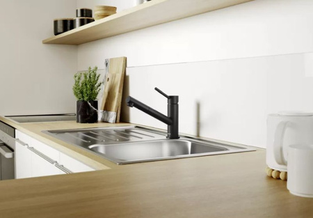 Bateria kuchenna Blanco Kano-S czarny mat nowoczesna bateria do zlewu z wyciąganą wylewką szczególnie polecana do zlewozmywaków kompaktowych